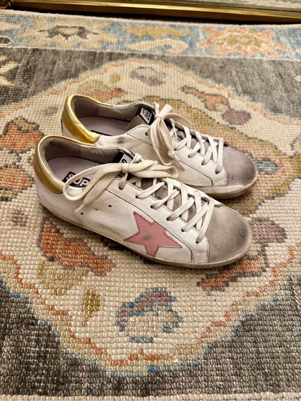 Golden Goose Superstars- White Leather Sneakers With Pink Star And Gold Heel Tab